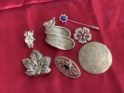 Vintage Lot Of 7 Silver Tone Pins/Brooches Rhinestone Retro Costume Jewelry