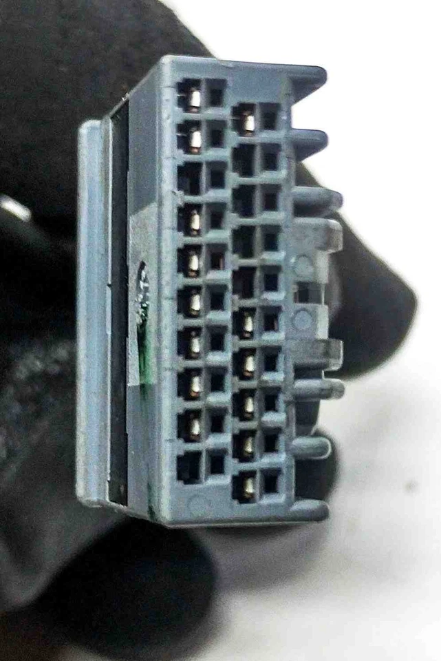 Retrovisor exterior izquierdo VOLVO V60 II Cross Country 21026261 2.0 gasolina 32032728 Foto 4 de 4