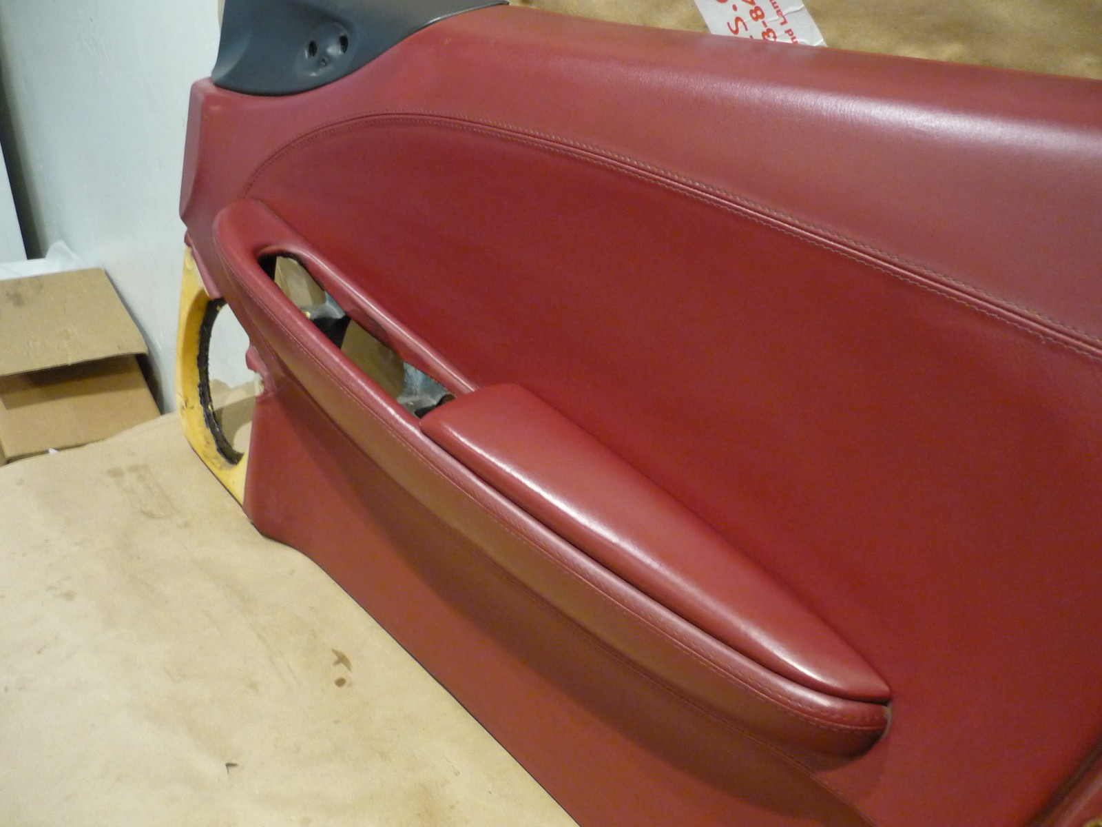 Ferrari 360 - RH Interior Door Panel -Bordeaux Color -P/N 65007525