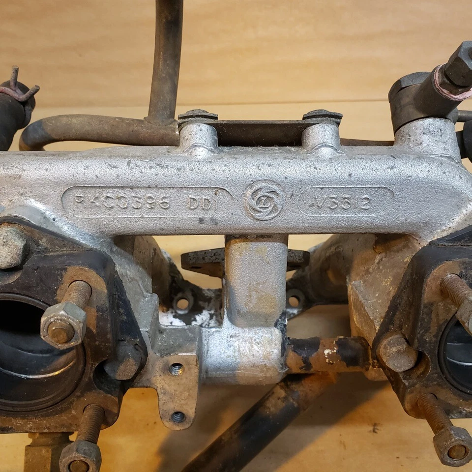 Coletor de entrada Triumph TR7 1975-76 original RKC0396 V3312 FABRICANTE DE EQUIPAMENTO ORIGINAL - Imagem 4 de 4