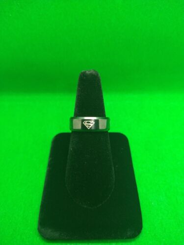 Superman Stainless Steel Titanium Band SZ 10 - Picture 1 of 3