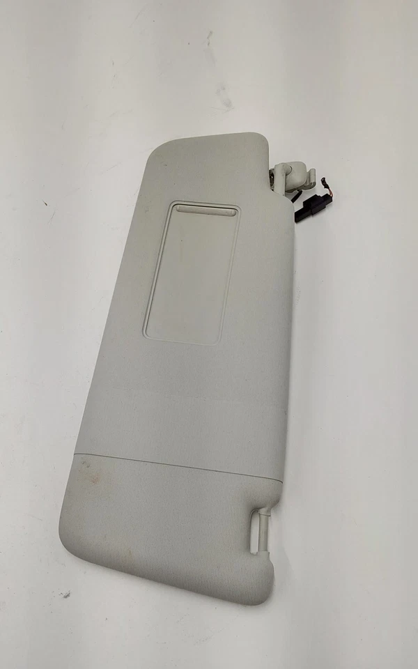 Volkswagen Passat 2018 parasol delantero izquierdo OEM Foto 3 de 4