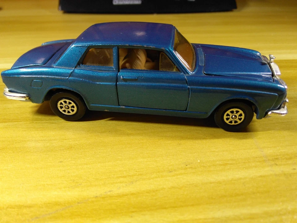 Vintage 1970s CORGI TOYS whizzwheels Rolls Royce Silver Shadow - Made in GB - Image 3 of 4