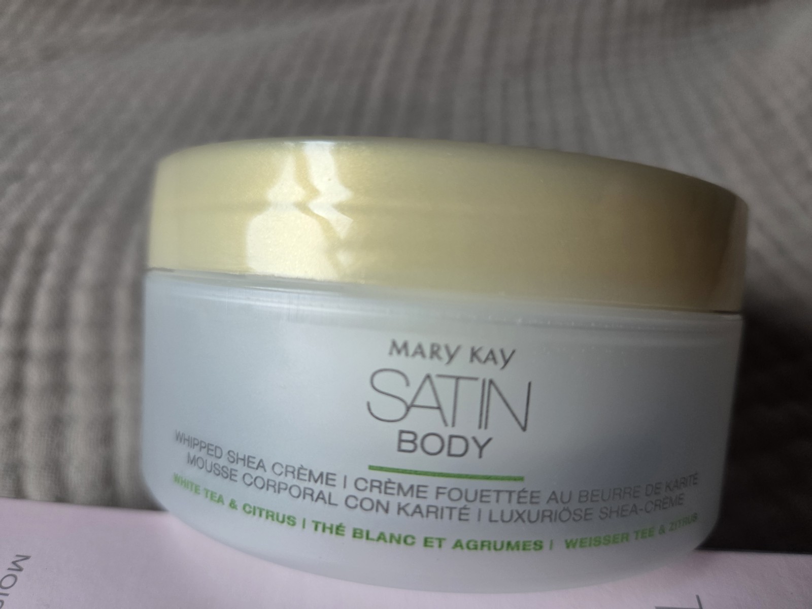 Mary Kay Satin Body Hydrating Shea Butter Cream 4 oz / 114 g