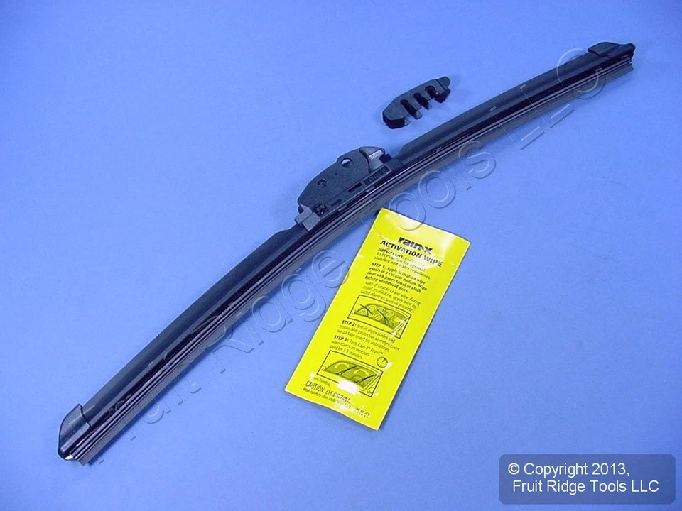 Rain-X 17" Windshield Wiper Blade Repel Water-Beading All Weather - Image 2 of 4
