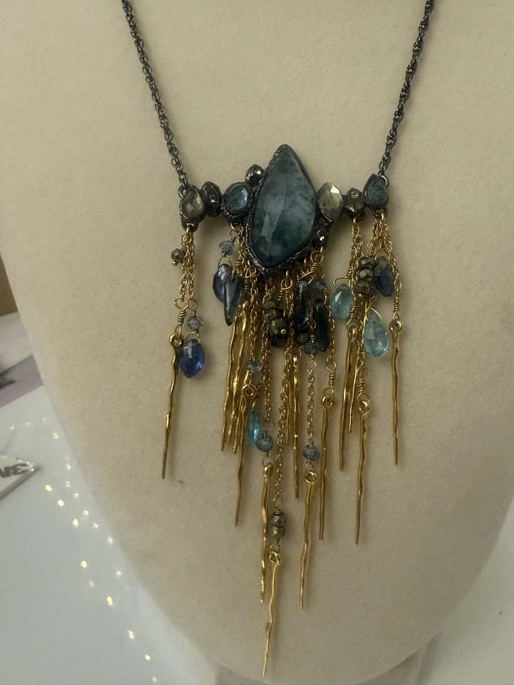 Retired  Alexis Bittar necklace in blues gold and gunmetal - Image 2 of 4