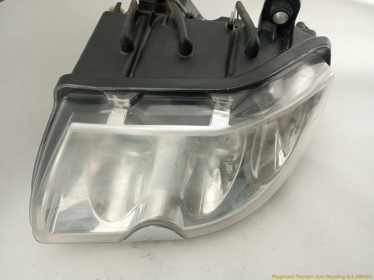 Maserati Quattroporte M139 Driver Left Headlight Lamp Fits 2003-2008 03 04 05 06