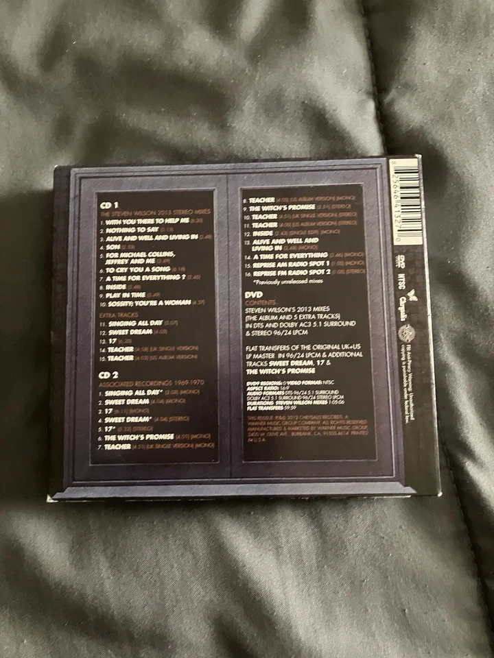 Benefit [Deluxe Edition] [2CD/1DVD] [Digipak] by Jethro Tull - Image 2 of 3