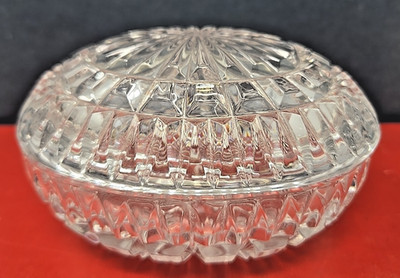 Beautiful Vintage Clear Crystal Glass Oval Vanity Trinket Box With Lid
