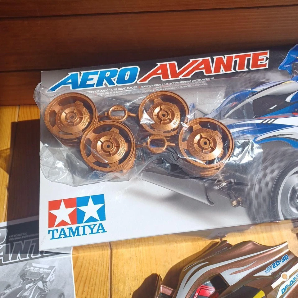 TAMIYA AERO AVANTE 1/10 RC Car Kit Pink Gold - Image 2 of 4