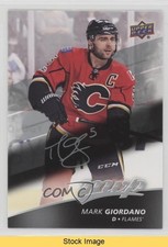 2017-18 Upper Deck MVP Silver Script Mark Giordano #76 READ 0qr0