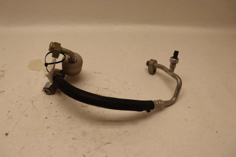 Ford Flex 2013-2019 aire acondicionado aire acondicionado manguera de descarga OEM Foto 2 de 4