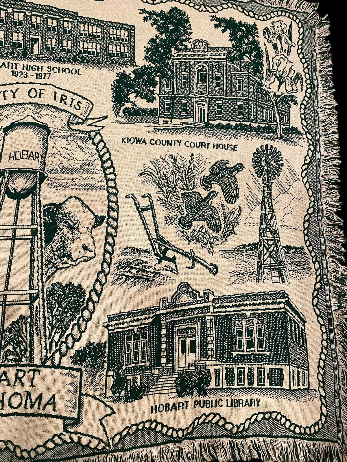 Picture 4 of 9