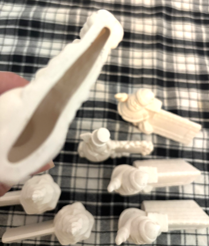 SET of 6 Vtg 1973 DUNCAN White PLACECARDS Name XMAS Plaster Ready to Paint Craft - Picture 9 of 12