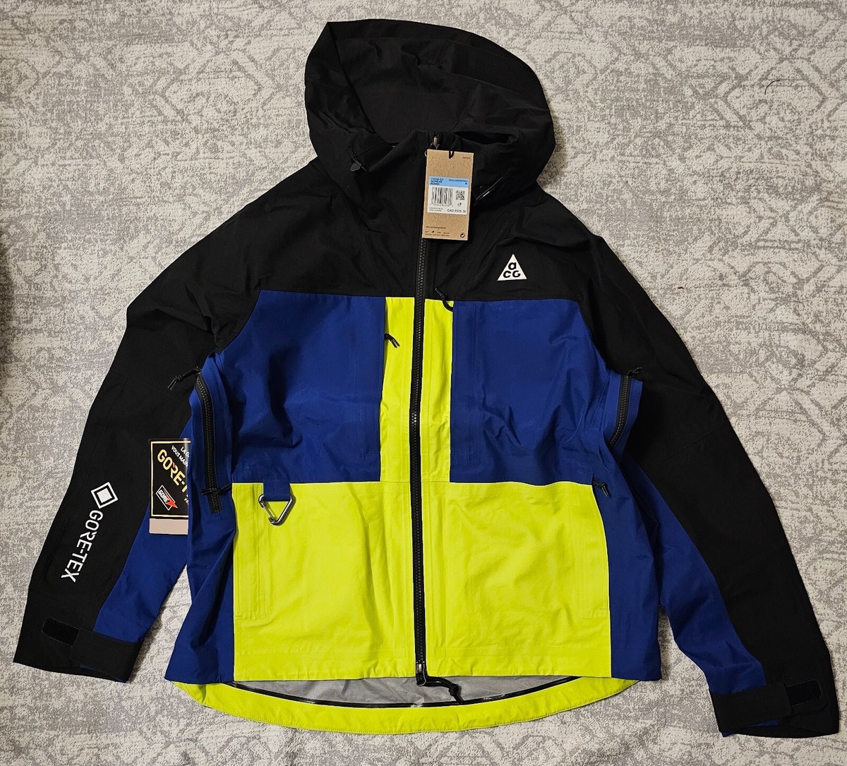 ジャケット・アウター NIKE ACG GORE-TEX Misery Ridge M Women's Nike ACG Gore-Tex Misery Ridge Jacket M BLACK BLUE YELLOW