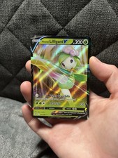 Pokémon TCG Hisuian Lilligant v Astral Radiance Card 17/189