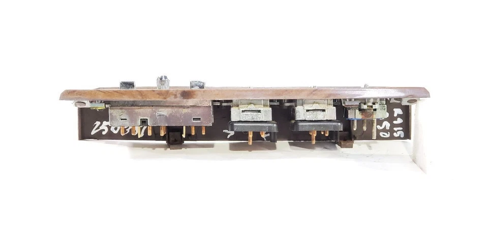 1988 Cadillac Brougham OEM Front Master Door Window Switch Foto 4 de 4