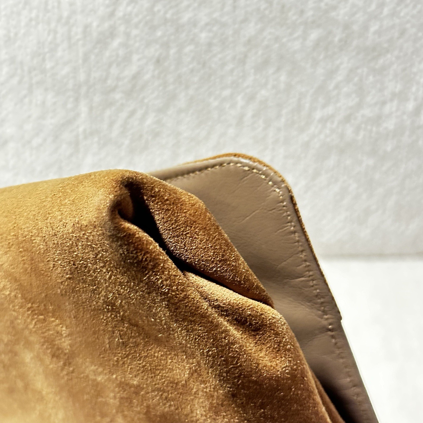 Leather Patchwork Shoulder Bag with Chain Strap - image 9