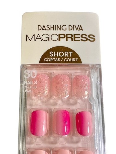 Dashing Diva Magic Press Nails Kit COTTON CANDY GLAM Shades of Pink Size Short - Picture 2 of 4