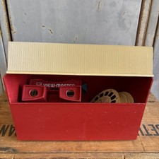 Vintage GAF View Master Viewer with 16 Reels  original box red viewfinder  box