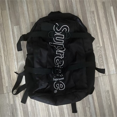 Supreme Large Black Backpack Zip Closure Adjustable Shoulder Strap Unisex