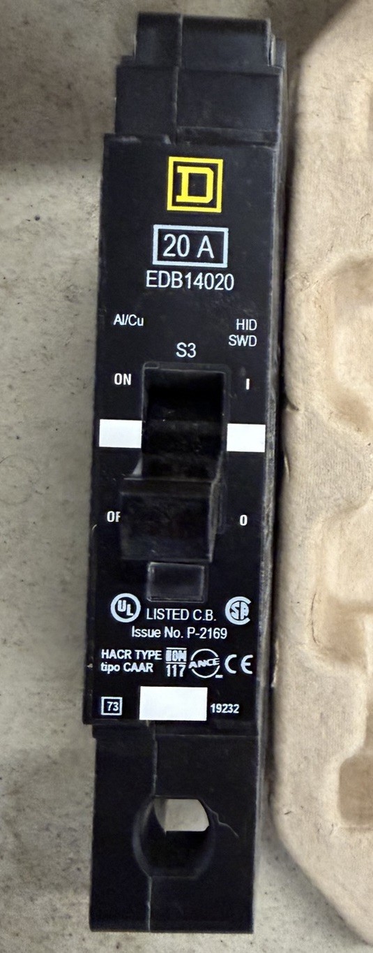 Interruptor Square D Schneider Electric EDB14020 monopolo 20 amperios 277 voltios *NUEVO EN CAJA*