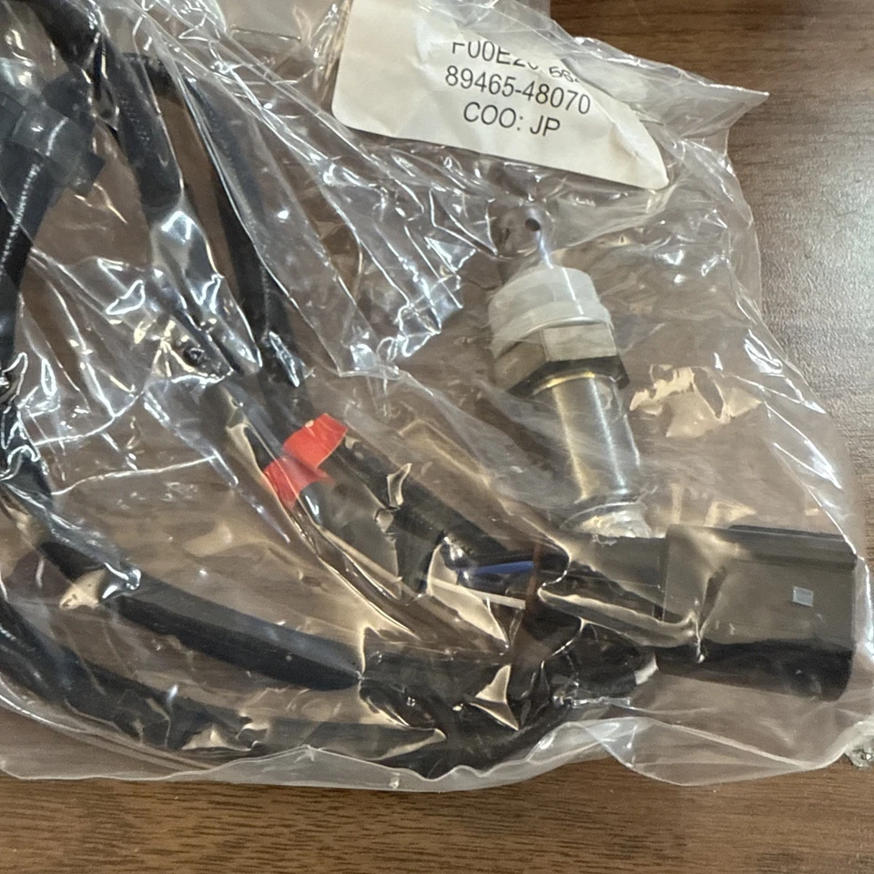 Sensor de oxígeno de banda estrecha premium Bosch 15270 para Toyota Highlander 2001-2003 Foto 3 de 4