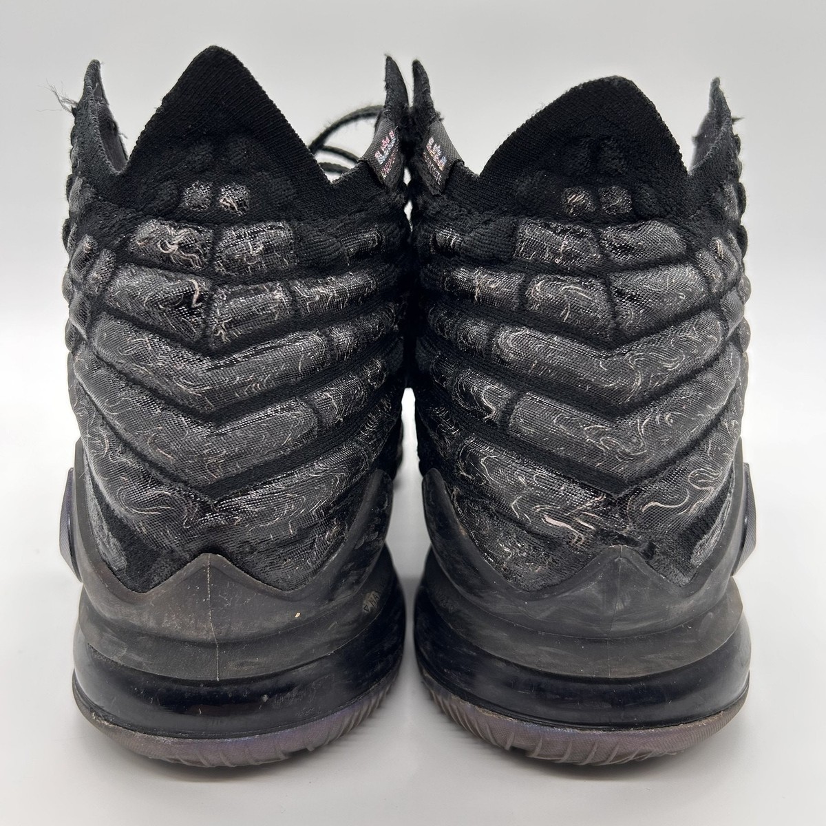 Nike LeBron XVII(17) Global Currency-Men\'s Size 10.5-Basketball Shoes-BQ3177-001 The Next Nike LeBron 17 Is Straight Cash main image 3