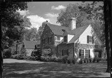 Photo:Guido R. Rahr, residence in Manitowoc, Wisconsin. Entrance facade II