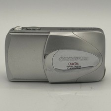Olympus Camedia C-450 Zoom Digital Camera 4.0MP 3x Optical Zoom Silver Tested