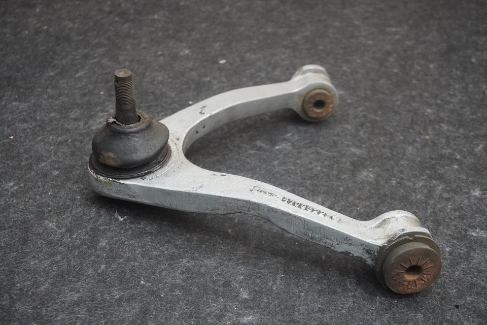 Rear Left or Right Upper Control Arm OEM 04709292 Dodge Viper Gen 2 1996-02 - Image 2 of 4