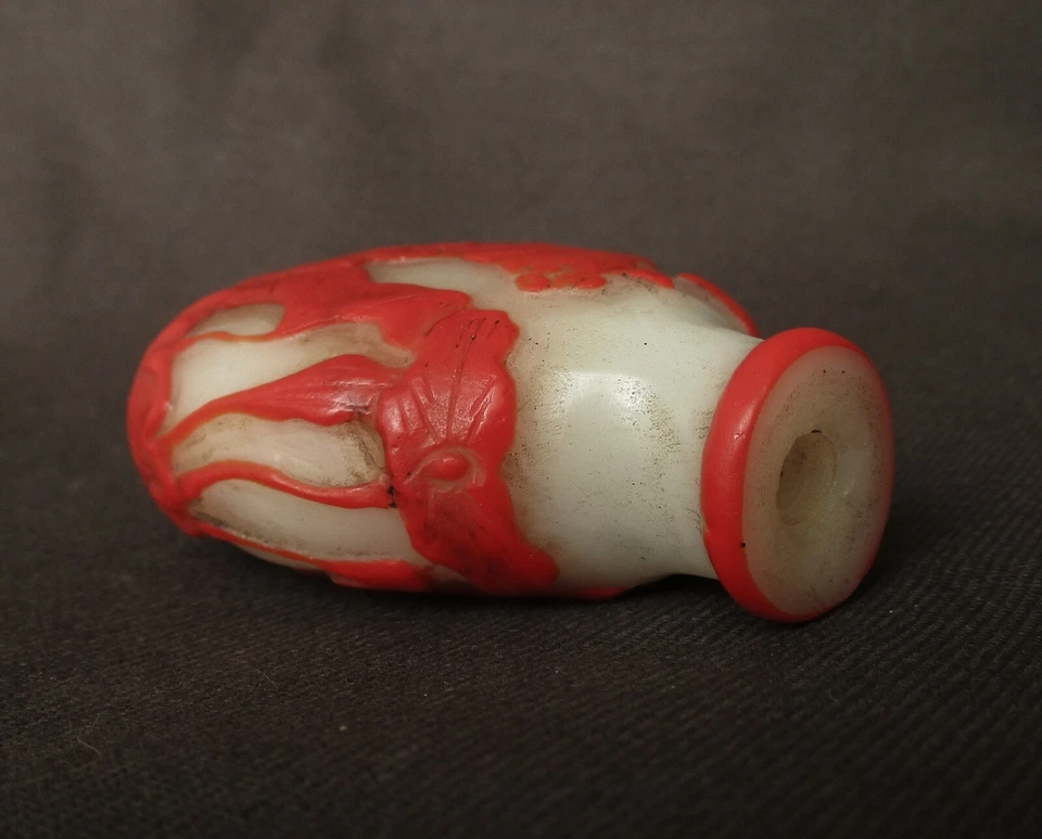 Primera mitad siglo XIX, China antigua - botella de tabaco tallada de vidrio de Pekín Foto 3 de 4