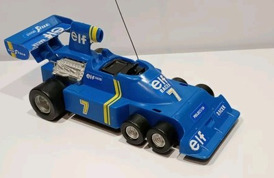 Radio Shack 70er Kunststoff - Metall Elf P34 Six Wheeler Rennwagen batteriebetrieben 