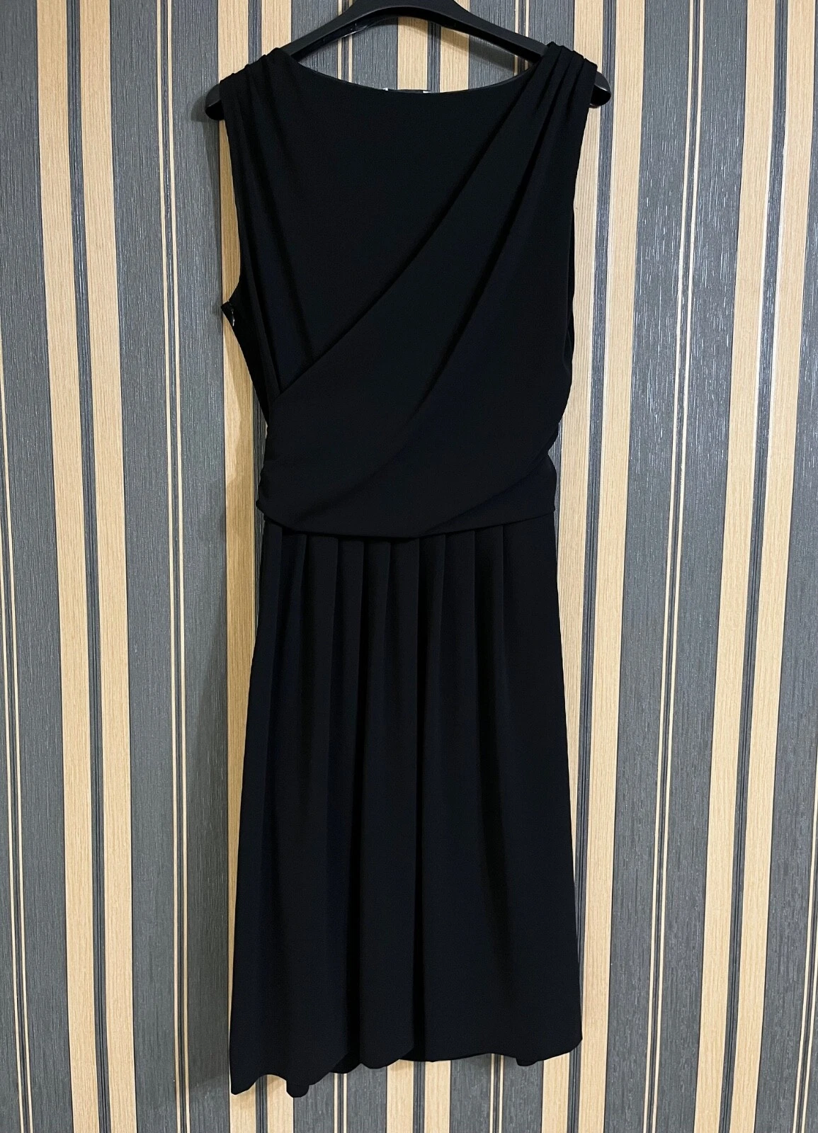 Moschino abito nero economico e chic USA10