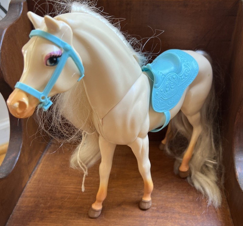 Mattel 1995 Barbie Doll Accessory Horse Nibbles Movable Head Blue Saddle Toy 