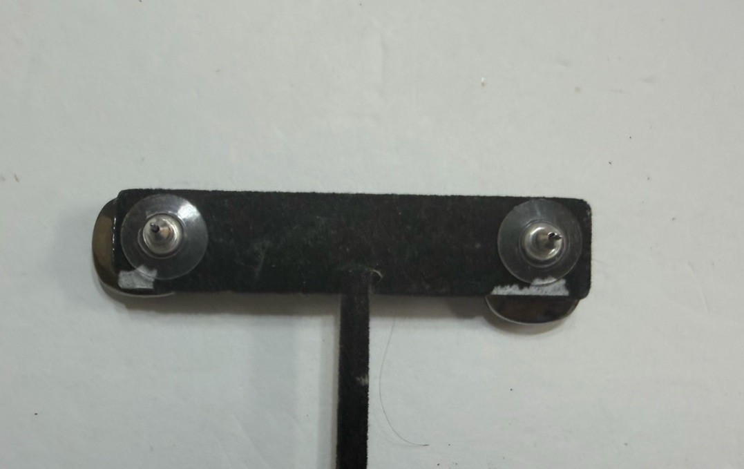 Authentic GIVENCHY red crystal square button post… - image 7