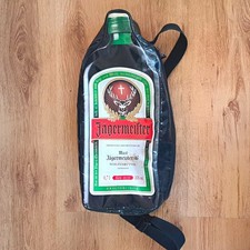 J&auml;germeister Tasche in Flaschenform Umh&auml;ngetasche/G&uuml;rteltasche schwarz/gr&uuml;n