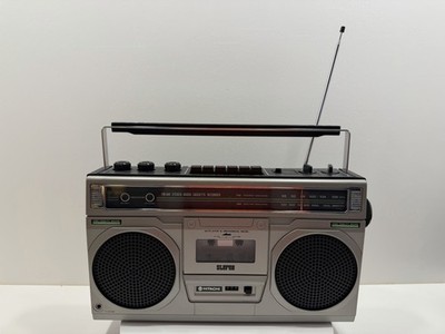 VINTAGE *PRISTINE* 1979 Hitachi TRK-7300H AM/FM Radio Cassette