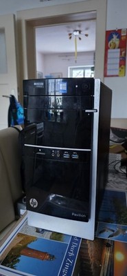 HP Pavilion Desktop 500  AMD A10 6700 Mit 16gb RAM Nvidia Gt 730 Mit monitor 