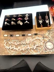 lot of 12 Vintage sterling silver Quality gem & Pearl rings Pearl neck bracelet