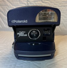 Polaroid Auto Focus Instant 600 Film Camera Navy Blue Untested Broken Strap