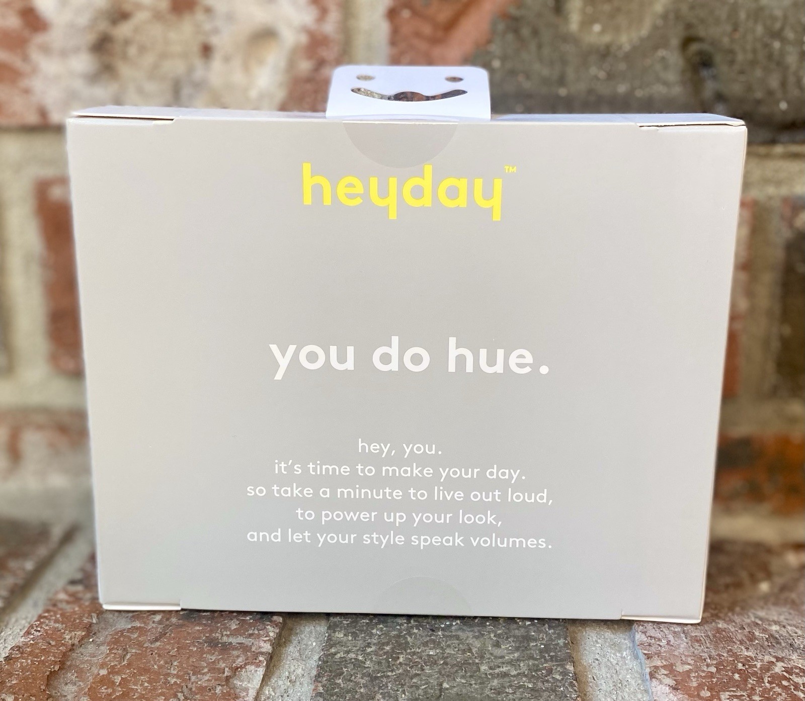 Heyday Earbud Case Cover Daisy Soft Purple Compatible with AirPod Gen 3