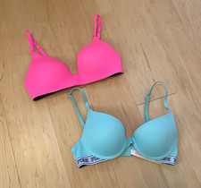 Victoria Secret Pink and blue bra set 32b 2 piece set Everywere push up