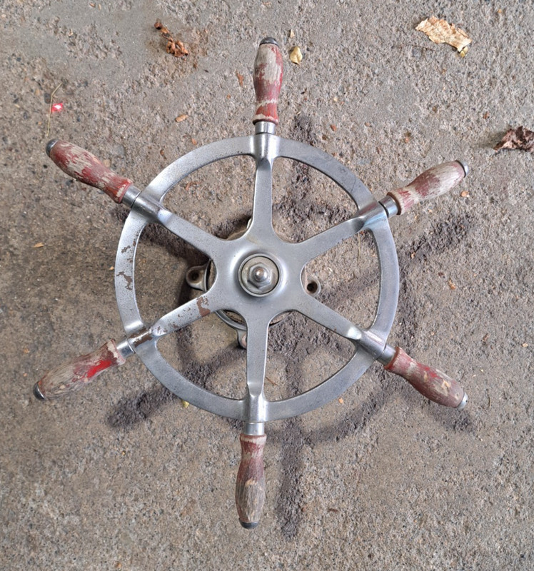 Vintage brass bronze Ship Boat Captain's Steering Wheel 16" Nautical 