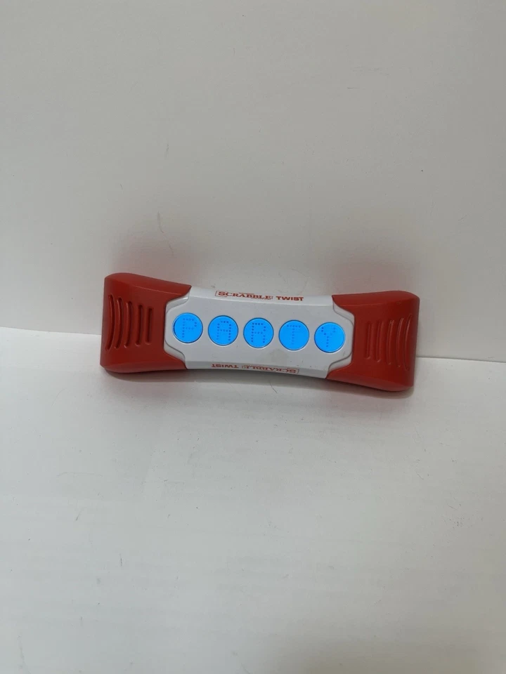 Hasbro Electronic Scrabble Twist & Play Crossword Game - Image 2 of 4