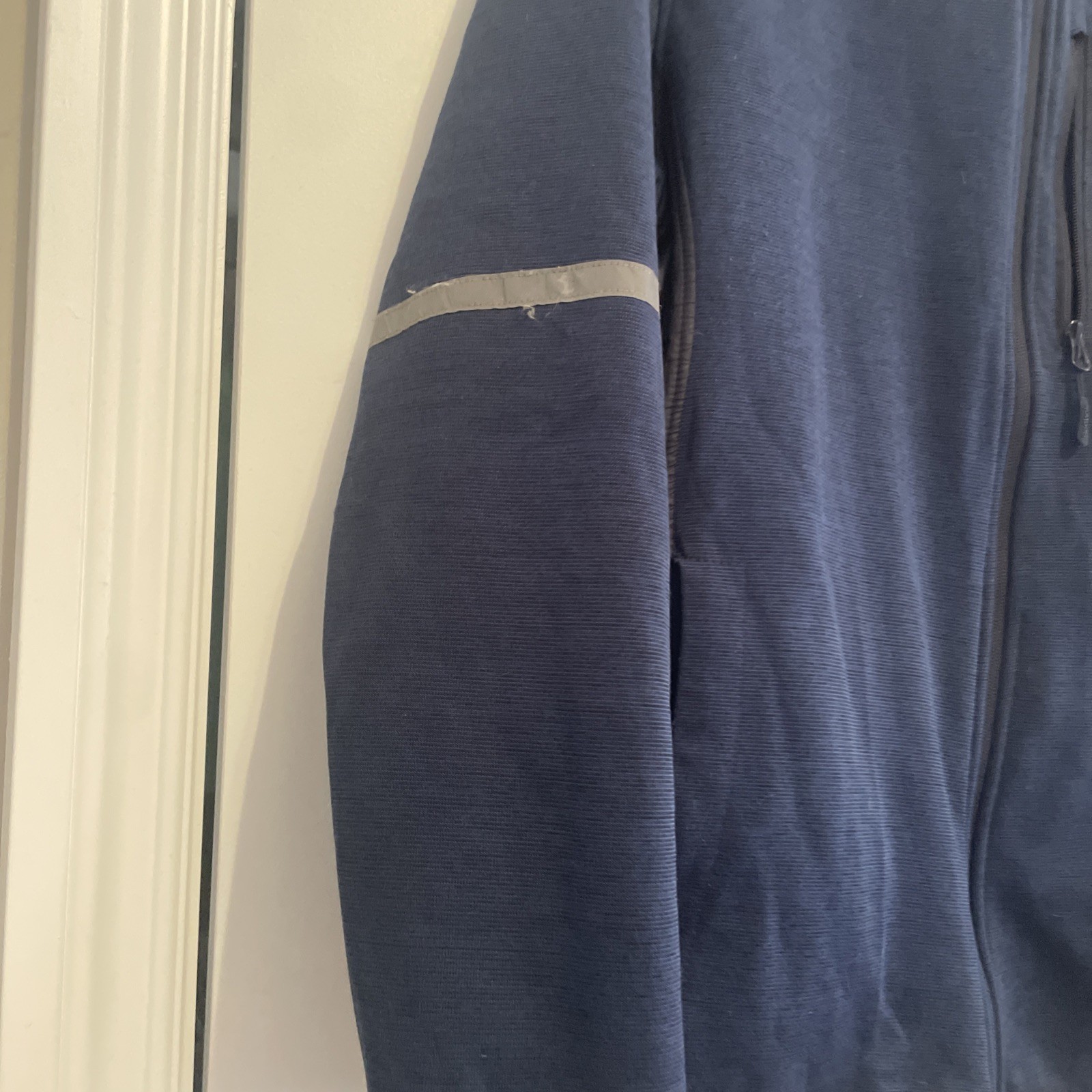 Reebok Men's Navy Blue and Black Full Zip Hooded Jacket Size Large Softshell thumbnail 2