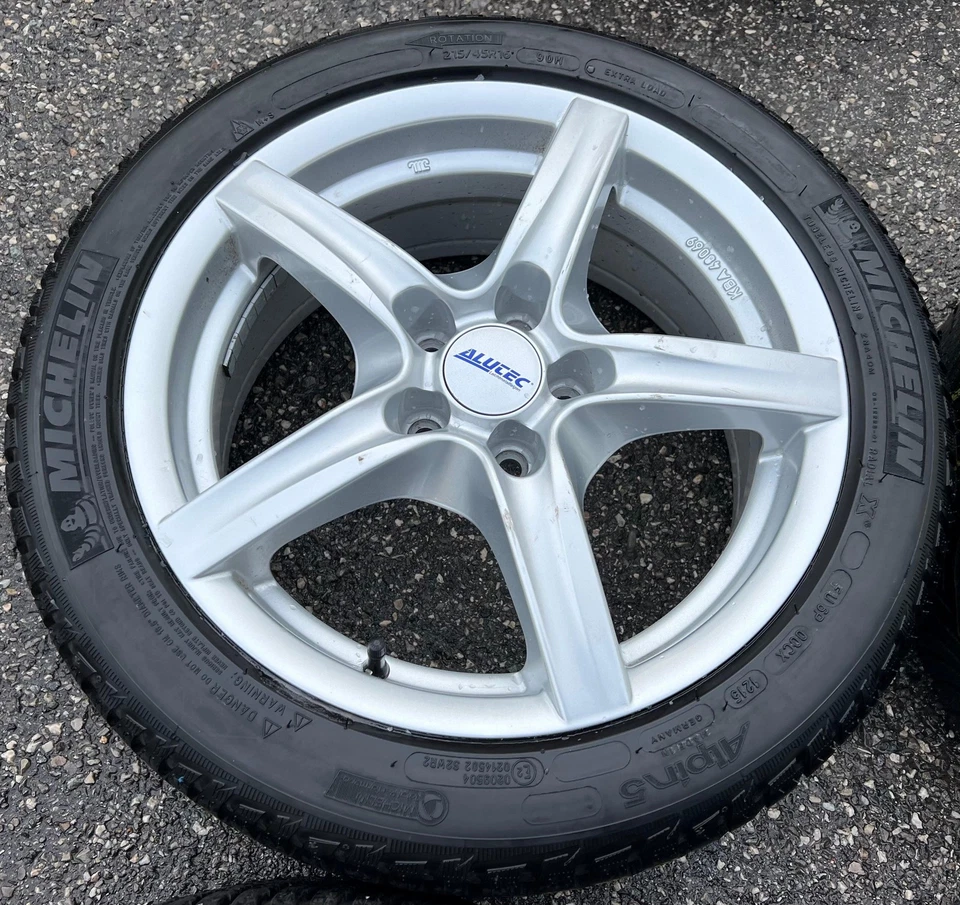 4 ALU WINTERRÄDER AUDI A1 S1 8X 215/45R16 90H MICHELIN FREIHAUS - Bild 4 von 4