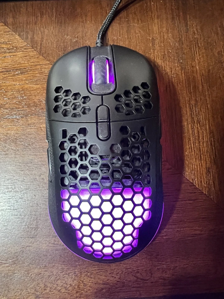 Onn Lightweight LED Programmable Gaming Mouse & Mouse pad & Razer Lite Keyboard - Image 4 of 4