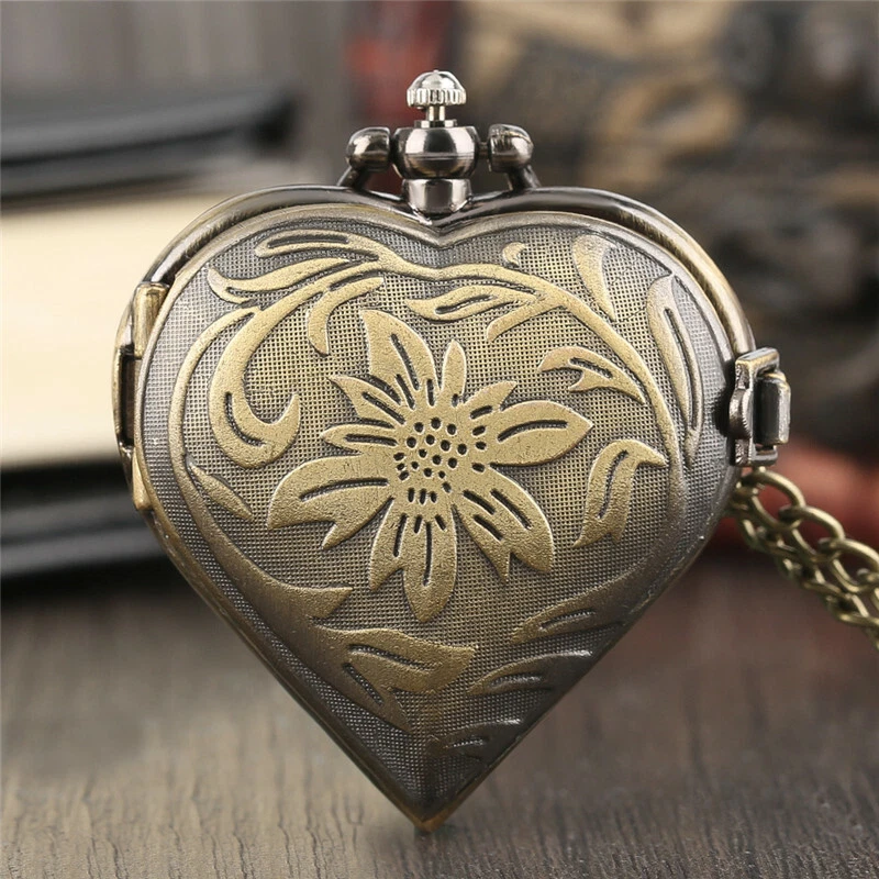 Retro Bronze Heart Shaped Quartz Pocket Watch Crystal Dial with