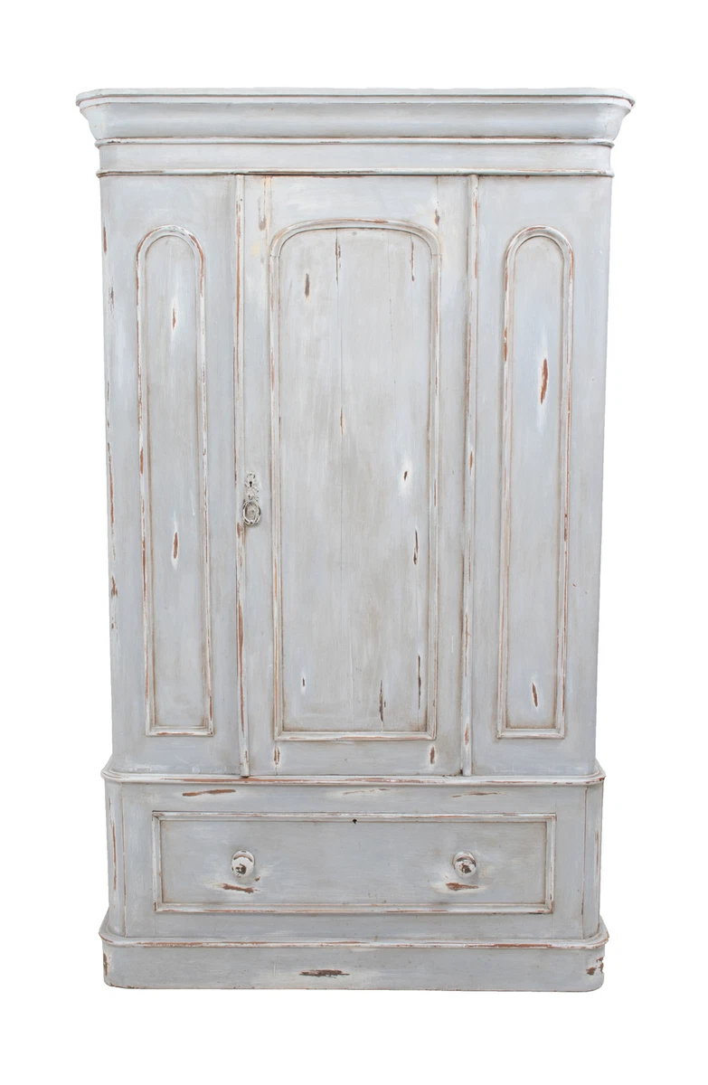 Curved edge wardrobe deals